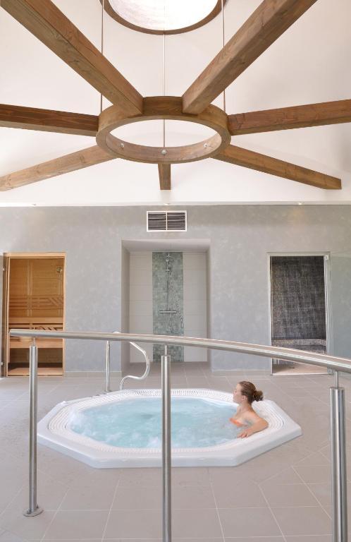 Hotel Logis Le Parc & Château-Gontier